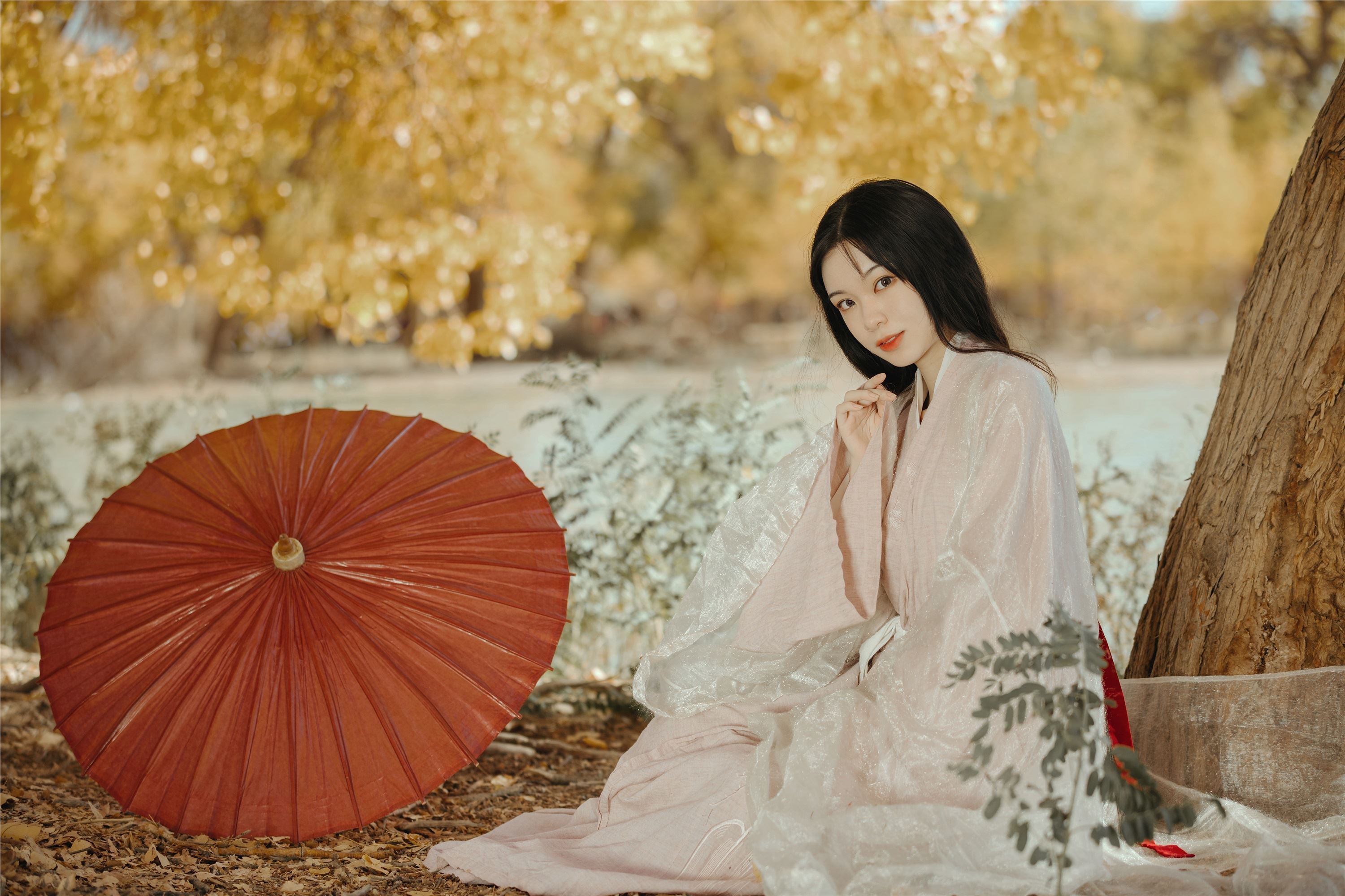 YITUYU艺图语 2021.08.16 蒹葭 薄荷